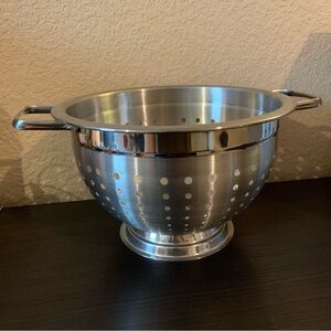 LARGE 8 quart stainless steel fabrique rn coree colander